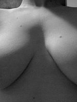 Photo 1, Good titties on