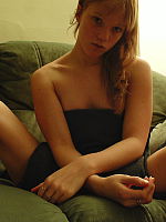 Photo 3, A very horny girlie
