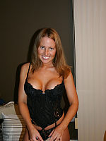 Photo 1, Busty heisse mom